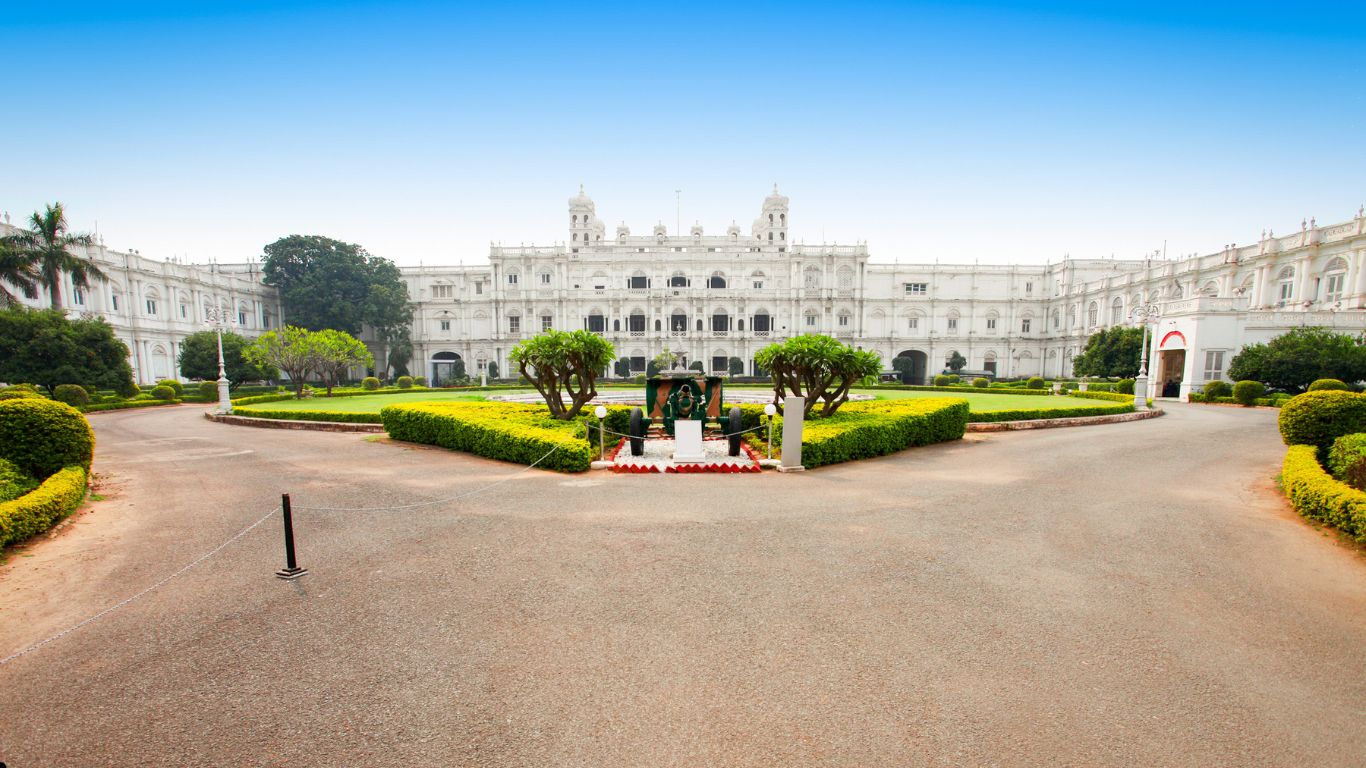 Jai Vilas Palace Visit With Gwalior Travels